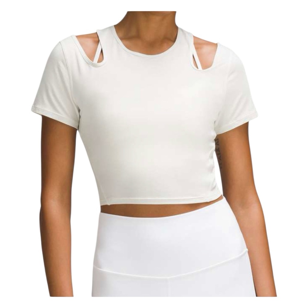 Lululemon Shoulder Cut-out Yoga T-shirt in bone size 4
